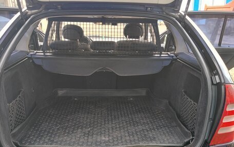 Mercedes-Benz C-Класс, 2004 год, 810 000 рублей, 6 фотография