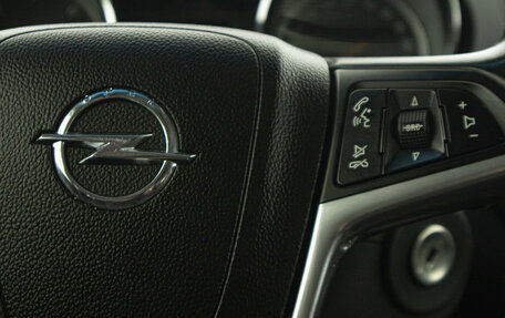 Opel Insignia II рестайлинг, 2011 год, 899 000 рублей, 18 фотография