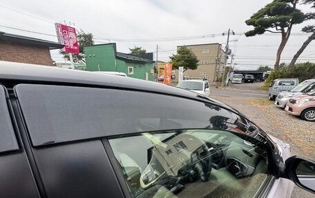 Toyota Yaris, 2021 год, 1 030 777 рублей, 19 фотография