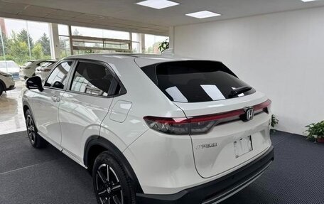 Honda Vezel, 2022 год, 1 550 777 рублей, 3 фотография