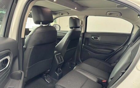 Honda Vezel, 2022 год, 1 550 777 рублей, 13 фотография