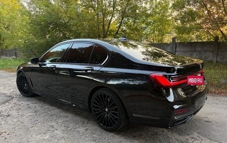 BMW 7 серия, 2019 год, 5 400 000 рублей, 3 фотография