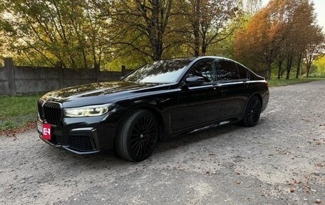 BMW 7 серия, 2019 год, 5 400 000 рублей, 1 фотография