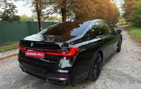 BMW 7 серия, 2019 год, 5 400 000 рублей, 4 фотография