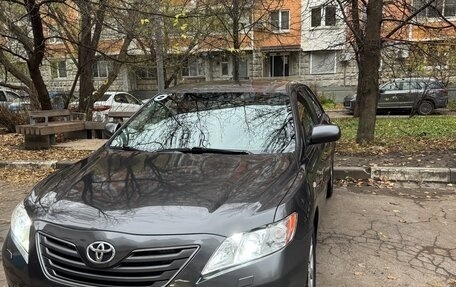 Toyota Camry, 2007 год, 800 000 рублей, 5 фотография