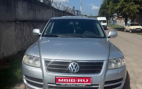 Volkswagen Touareg III, 2004 год, 750 000 рублей, 1 фотография