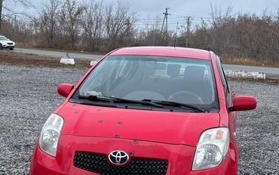 Toyota Yaris III рестайлинг, 2008 год, 500 000 рублей, 1 фотография