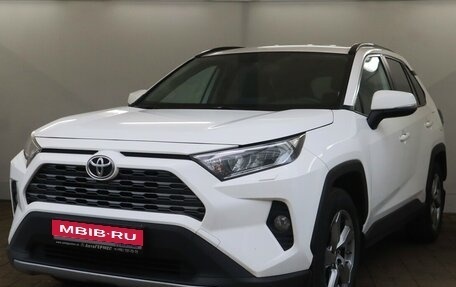 Toyota RAV4, 2022 год, 3 129 000 рублей, 1 фотография