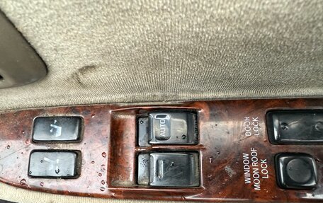 Toyota Granvia, 1998 год, 600 000 рублей, 11 фотография