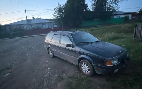 Volkswagen Passat B3, 1992 год, 300 000 рублей, 2 фотография