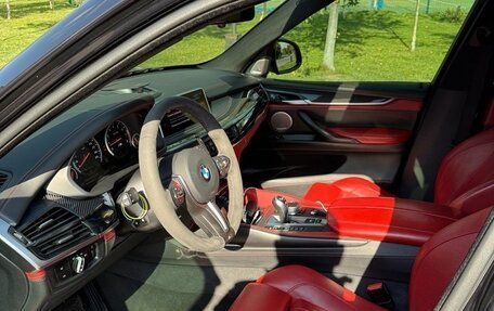 BMW X5 M, 2018 год, 3 550 000 рублей, 10 фотография