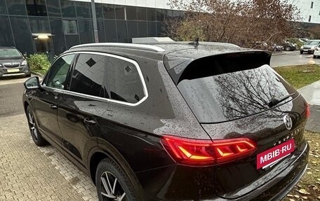 Volkswagen Touareg III, 2018 год, 5 250 000 рублей, 9 фотография