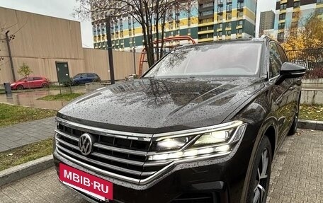 Volkswagen Touareg III, 2018 год, 5 250 000 рублей, 6 фотография
