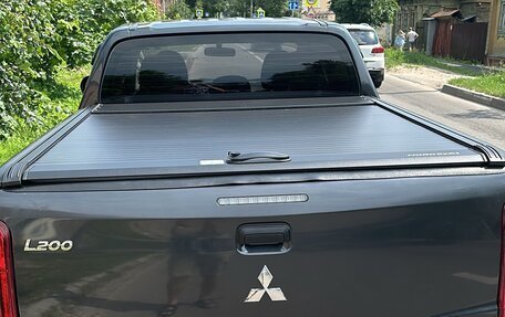 Mitsubishi L200 IV рестайлинг, 2021 год, 2 900 000 рублей, 8 фотография