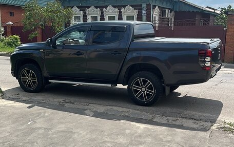 Mitsubishi L200 IV рестайлинг, 2021 год, 2 900 000 рублей, 9 фотография