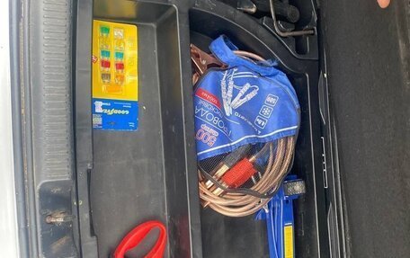 Toyota Corolla, 2005 год, 550 000 рублей, 14 фотография