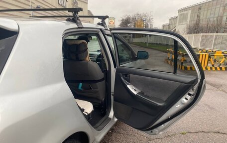 Toyota Corolla, 2005 год, 550 000 рублей, 28 фотография