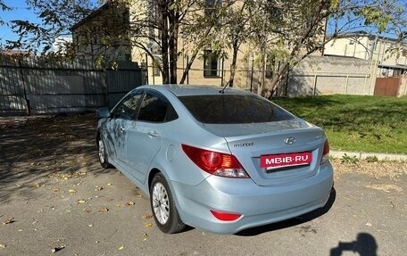 Hyundai Solaris II рестайлинг, 2013 год, 850 000 рублей, 6 фотография