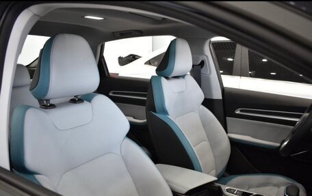 Geely Emgrand, 2025 год, 1 700 000 рублей, 8 фотография