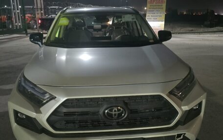 Toyota RAV4, 2025 год, 3 800 000 рублей, 2 фотография