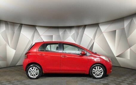 Toyota Yaris III рестайлинг, 2007 год, 573 000 рублей, 6 фотография