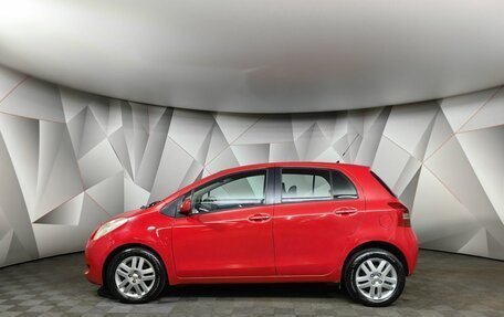 Toyota Yaris III рестайлинг, 2007 год, 573 000 рублей, 5 фотография