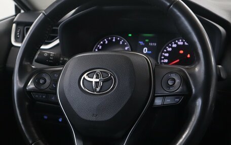 Toyota RAV4, 2022 год, 3 129 000 рублей, 9 фотография