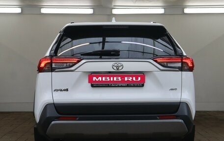 Toyota RAV4, 2022 год, 3 129 000 рублей, 3 фотография