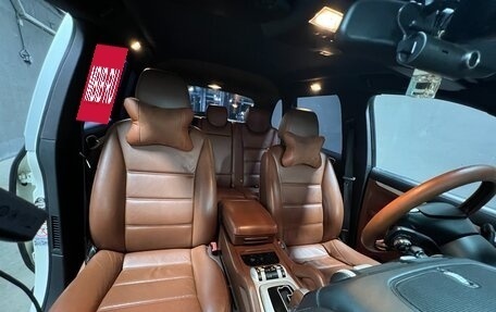 Porsche Cayenne III, 2009 год, 2 080 000 рублей, 26 фотография