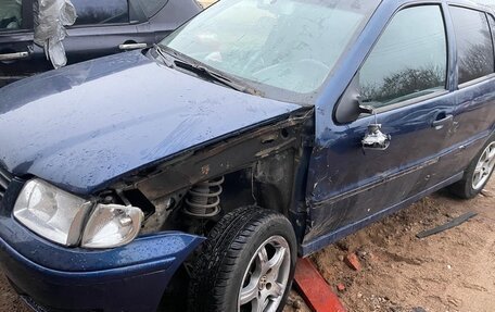 Volkswagen Polo III рестайлинг, 2001 год, 100 000 рублей, 5 фотография