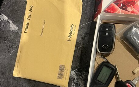 Toyota Hilux VIII, 2019 год, 3 900 000 рублей, 2 фотография