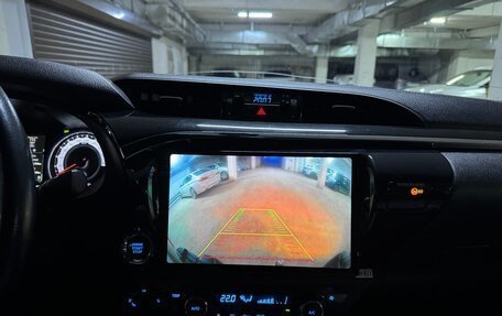 Toyota Hilux VIII, 2019 год, 3 900 000 рублей, 25 фотография