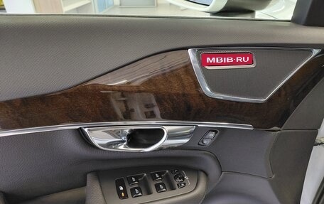 Volvo XC90 II рестайлинг, 2016 год, 3 082 000 рублей, 12 фотография