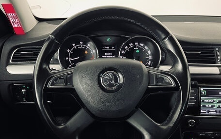 Skoda Superb III рестайлинг, 2014 год, 1 350 000 рублей, 13 фотография