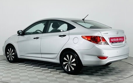 Hyundai Solaris II рестайлинг, 2011 год, 690 000 рублей, 8 фотография