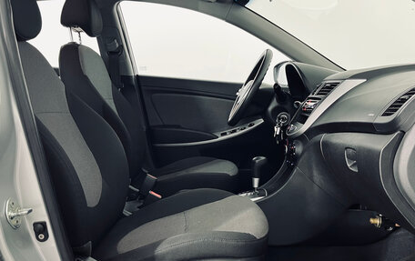 Hyundai Solaris II рестайлинг, 2011 год, 690 000 рублей, 18 фотография