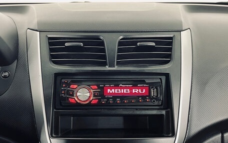 Hyundai Solaris II рестайлинг, 2011 год, 690 000 рублей, 13 фотография