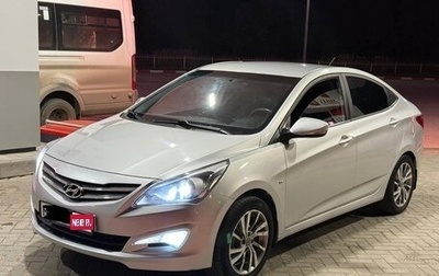 Hyundai Solaris II рестайлинг, 2015 год, 800 000 рублей, 1 фотография
