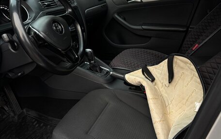 Volkswagen Jetta VI, 2015 год, 1 220 000 рублей, 10 фотография