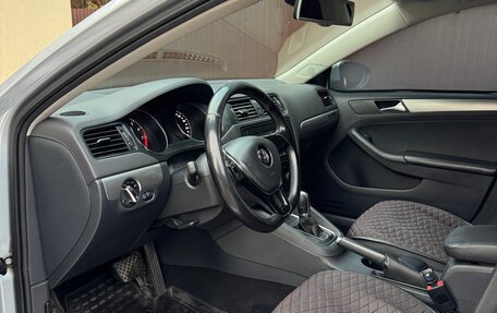 Volkswagen Jetta VI, 2015 год, 1 220 000 рублей, 7 фотография