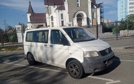 Volkswagen Transporter T5 рестайлинг, 2008 год, 800 000 рублей, 3 фотография