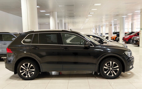 Volkswagen Tiguan II, 2019 год, 2 599 000 рублей, 5 фотография