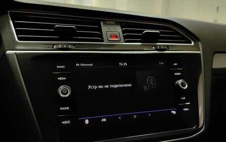 Volkswagen Tiguan II, 2019 год, 2 599 000 рублей, 11 фотография