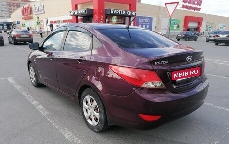 Hyundai Solaris II рестайлинг, 2011 год, 830 000 рублей, 4 фотография