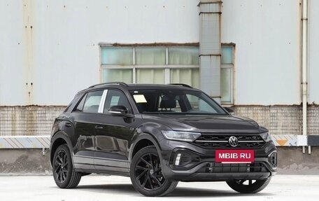 Volkswagen T-Roc I, 2025 год, 2 870 000 рублей, 3 фотография