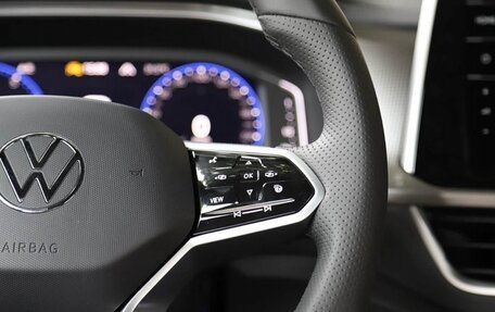 Volkswagen T-Roc I, 2025 год, 2 870 000 рублей, 17 фотография