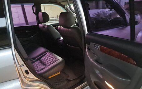 Toyota Land Cruiser Prado 120 рестайлинг, 2004 год, 1 900 000 рублей, 4 фотография