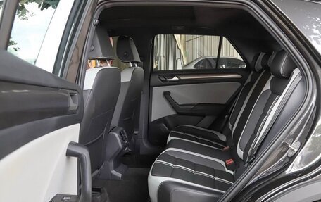 Volkswagen T-Roc I, 2025 год, 2 870 000 рублей, 28 фотография