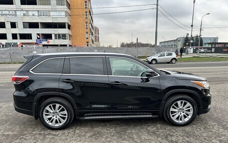 Toyota Highlander III, 2014 год, 3 650 000 рублей, 4 фотография