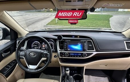 Toyota Highlander III, 2014 год, 3 650 000 рублей, 9 фотография
